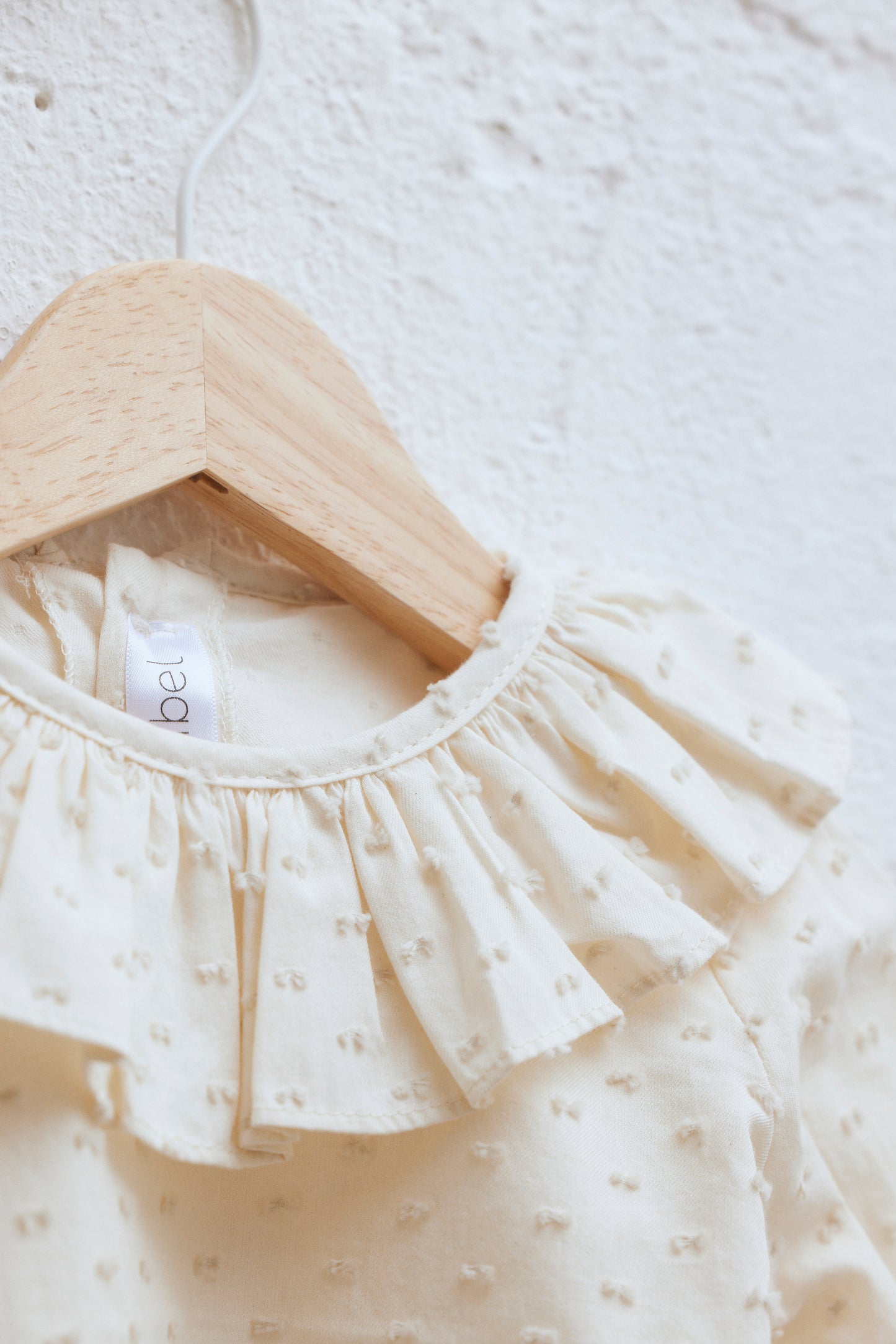 BLUSA PLUMETI