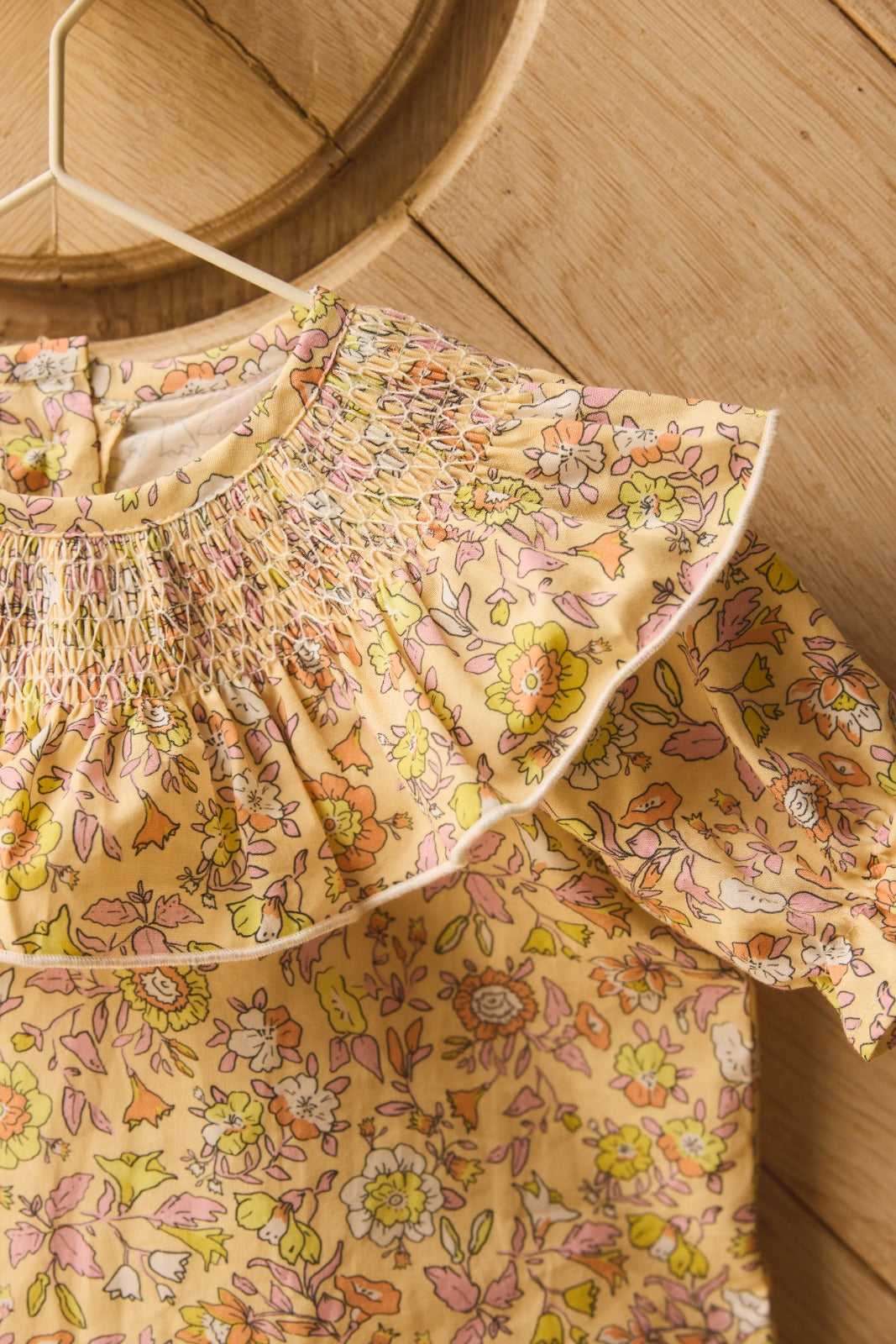 BLUSA FLOR NIDO DE ABEJA