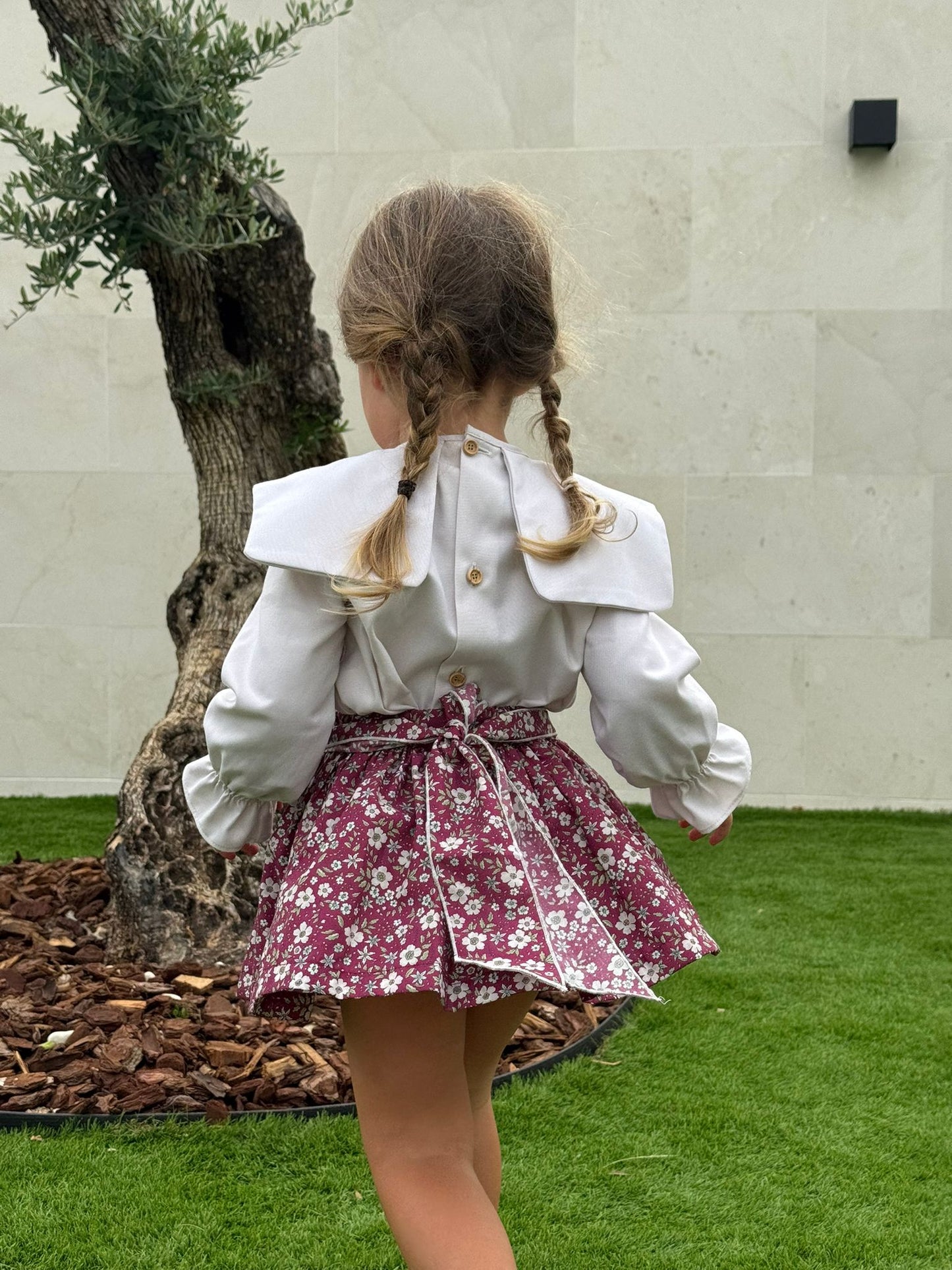 FALDA FLOR ROJA