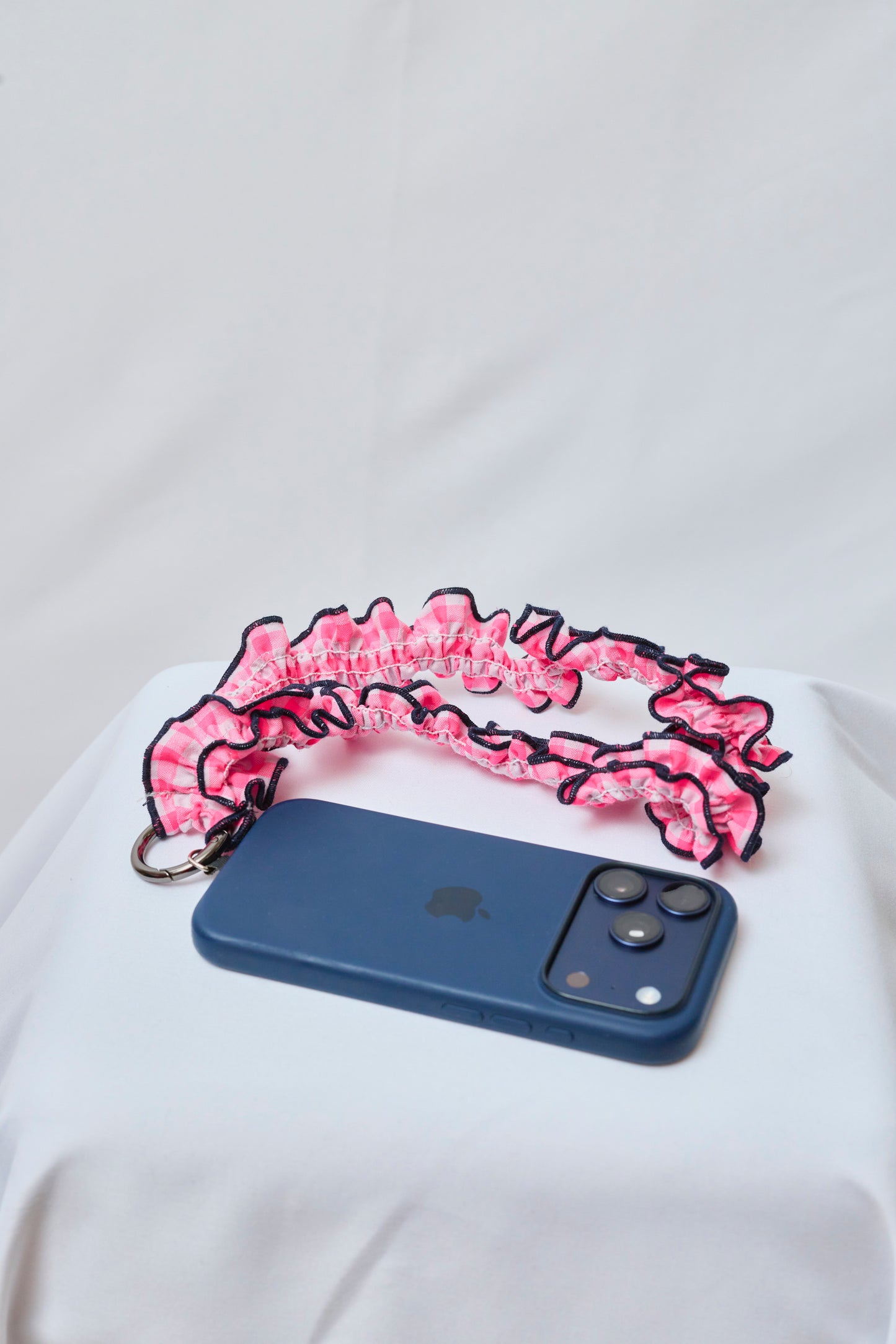 CUELGA MOVIL VICHY